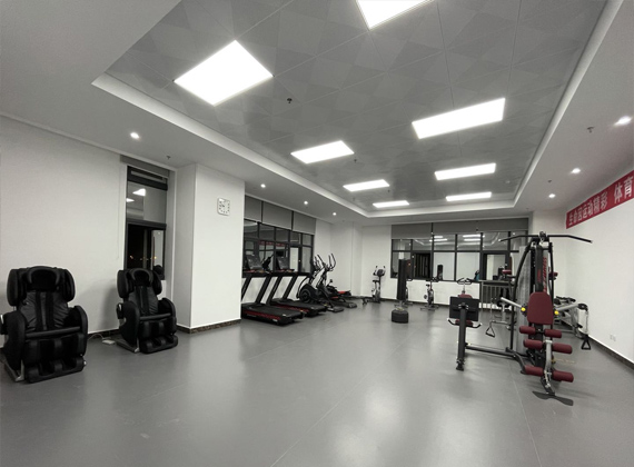 云南省昆明市某单位健身房