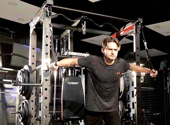 男士健身过度的危害有哪些 什么情况代表健身过度