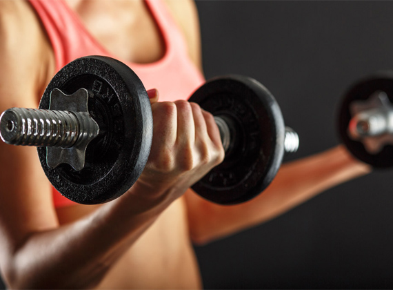 在家里锻炼又好又方便的动作