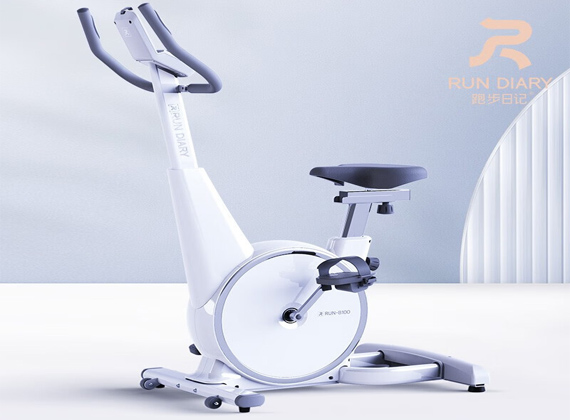 跑步日记RUN B100